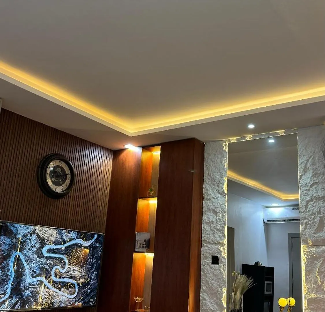 استديو تصميم حديث وفخم Apartment Riyadh Saudi Arabia
